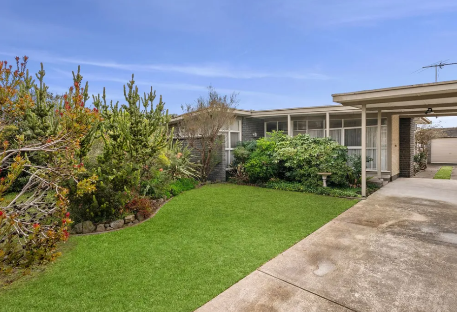 94 Corinella Street, Bell Post Hill, Vic 3215