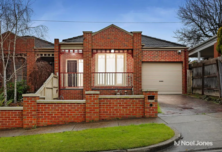 2 Inglis Street, Box Hill North, Vic 3129
