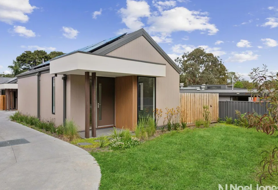 4/60 Durham Road, Kilsyth, Vic 3137